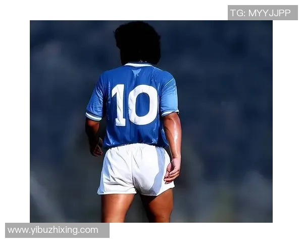 足坛巨星实力全方位比对解析谁才是真正的巅峰传奇人物