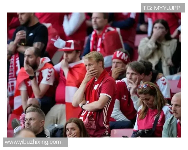 足球运动员被球星花式晃动至崩溃现场画面曝光引发热议